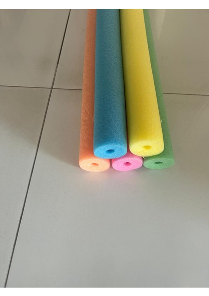 3 Adet Delikli (Içi Boş) Deniz ve Havuz Yüzme Makarnası Köpük Sosis modelleri