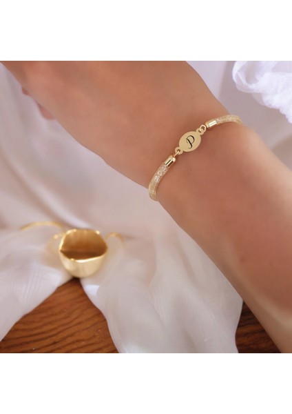 14 Ayar Altın Plakalı P Harfine Özel Oval Motifli Hasır Kordonlu Hediye BILEKLIK-415HARF fiyatları