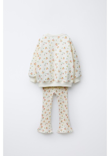 Kız Çocuk Pamuklu Ekru Çiçek Desenli Sweatshirt Ispanyol Paça Tayt Takım modelleri