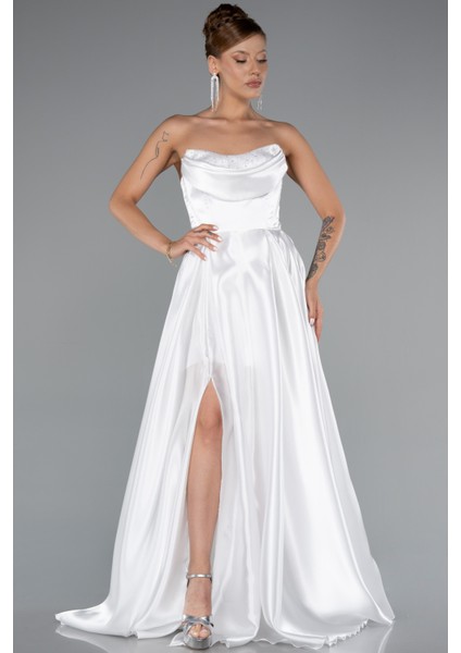 Straplez Bacak Dekolteli Uzun Saten Abiye Elbise ABU5064