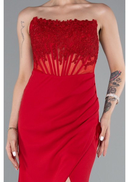 Straplez Güpür Aplikeli Yırtmaçlı Uzun Abiye Elbise ABU5001 modelleri