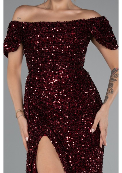 Kayık Yaka Bacak Dekolteli Uzun Pullu Abiye Elbise ABU4843 modelleri