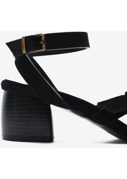 Siyah Süet Bilek Bağ Detaylı Kadın Kalın Topuklu Ayakkabı fırsatları