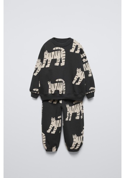 Erkek Çocuk Pamuklu Siyah Kaplan Desenli Sweatshirt Eşofman Takım Kışlık