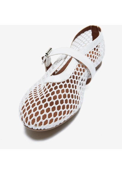 Beyaz Rugan File Detaylı Bantlı Kadın Babet modelleri