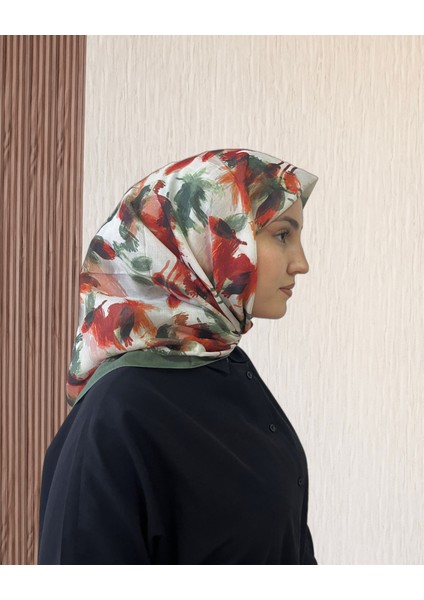 Yaprak Desenli Eşarp