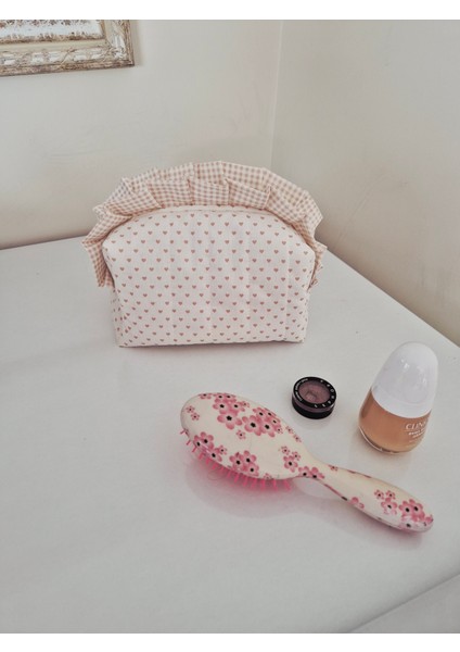 Bej Kalpli Makyaj Çantası – Fırfırlı , %100 Pamuklu, Kapitoneli, Çok Amaçlı Organizer, 20X10X10 cm fiyatları