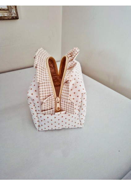 Bej Kalpli Makyaj Çantası – Fırfırlı , %100 Pamuklu, Kapitoneli, Çok Amaçlı Organizer, 20X10X10 cm indirimleri