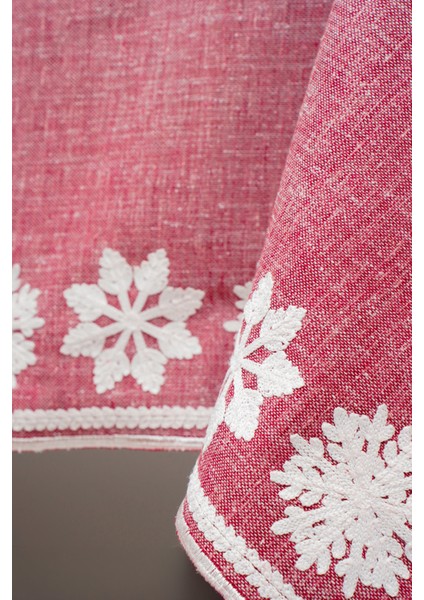 Pera Kar Tanesi Nakışlı Masa Örtüsü modelleri