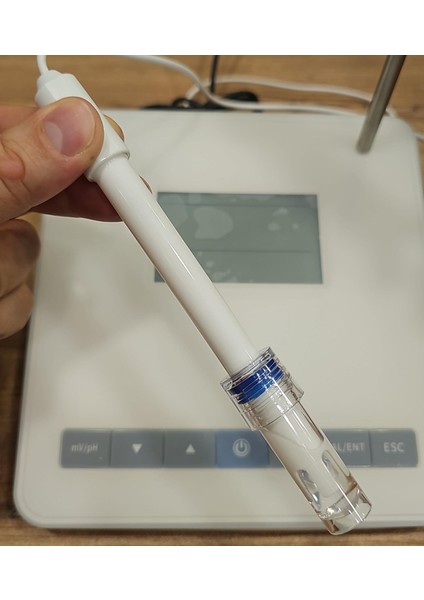 Profesyonel Masa Üstü Ph Metre Silikon Su Geçirmez Silikon Kapak Korumalı (Özel Dizayn Hassas Elektrod ile Birlikte) indirimleri