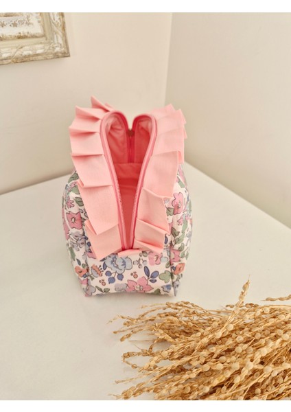 Pembe Çiçekli Makyaj Çantası – Pileli Fırfırlı , %100 Pamuklu Kapitoneli , Büyük Boy Organizer Çanta