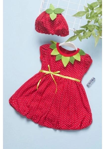 Sevimli Çilek Desenli Kısa Kollu Çocuk Elbisesi