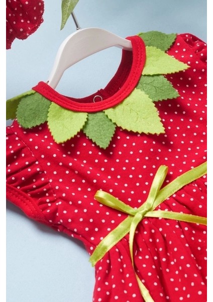 Sevimli Çilek Desenli Kısa Kollu Çocuk Elbisesi fiyatları