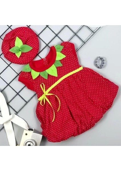 Sevimli Çilek Desenli Kısa Kollu Çocuk Elbisesi fırsatları