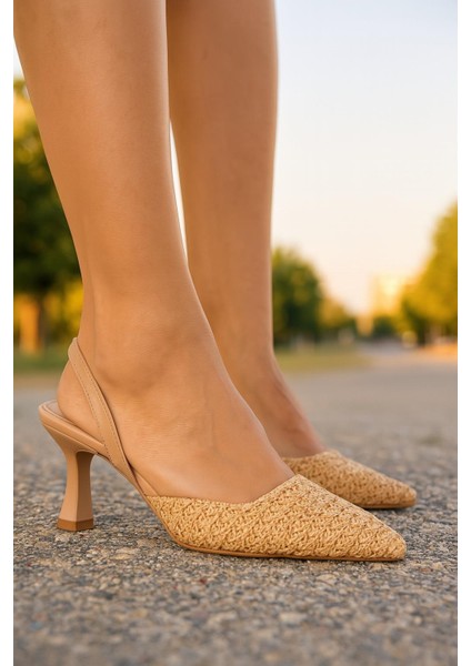 Kadın Çok Renkli Örgü Detaylı Sivri Burunlu Topuklu Ayakkabı modelleri