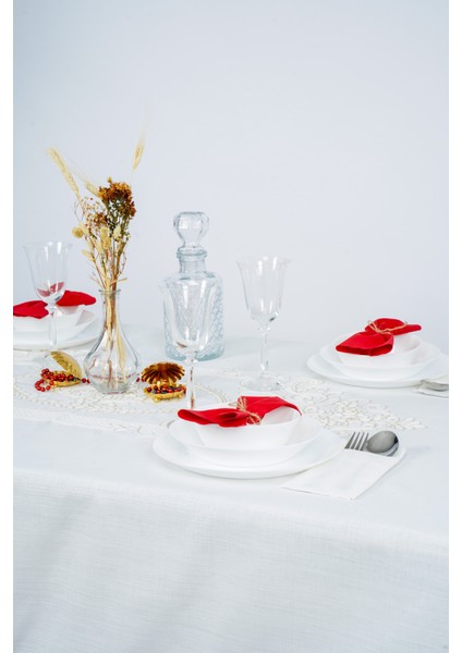 Gold Nakışlı Masa Örtüsü modelleri