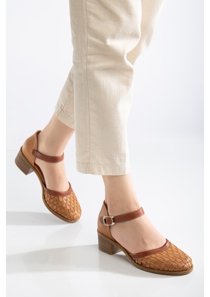 Kadın Deri Burnu Kapalı Örgülü Sandalet - Taba fiyatları