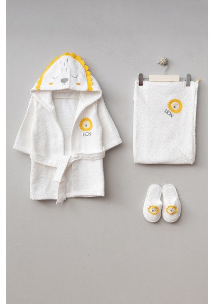 My Baby Kumsal % 100 Pamuk 0 - 24 Ay Bornoz Seti Aslan Desen Kutu İçerisinde 30024 indirimleri