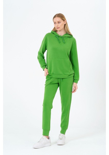 Kadın Yumuşak Kumaş Kapşonlu Eşofman Takımı modelleri