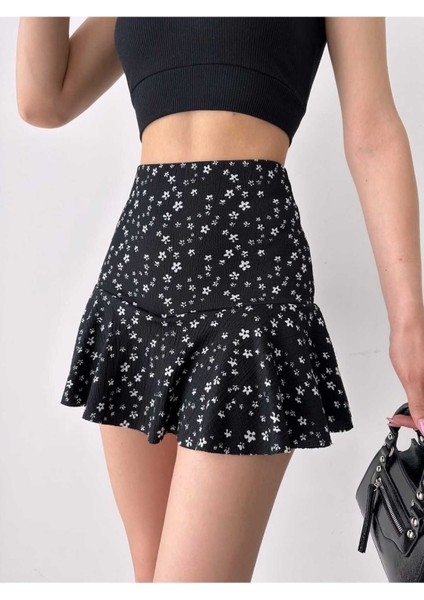 Kadın Volanlı Çiçek Desenli Mini Şort Etek RD1037