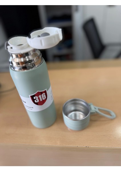 Paslanmaz Çelik Termos Su Şişesi 500ML Vakumlu Kapak Yeşil Ithal Ürün indirimleri