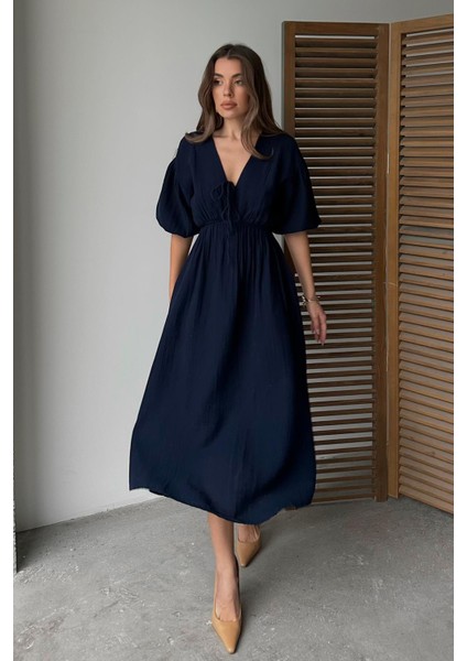 Beli Lastikli Bağcık Detaylı Yarım Kol Müslin Elbise Lacivert 9331-E fırsatları