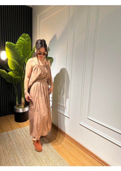 Kahverengi Bluz Etek Takım