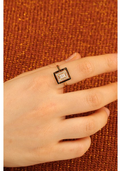 Baget Kare Yeni Tarz Altın Yüzük ÇGKY0066 fiyatları