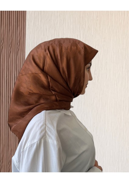 Kazayağı Desen Jakar Eşarp