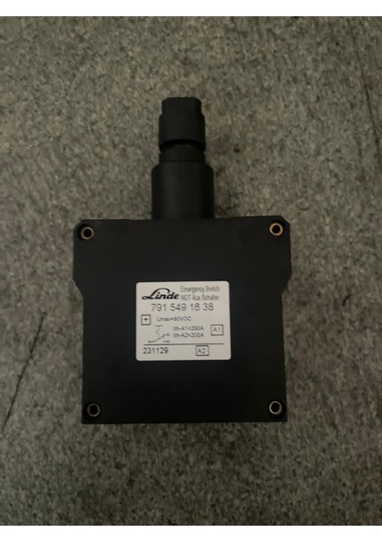 7915491638 Acil Stop Switch