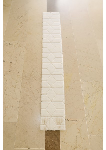 Comfort Diamond No:1 Sütlü Kahve Tüylü Kaymaz Modern Halı – 20X200 cm