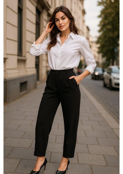 Kadın Siyah Yüksek Bel Düğmeli Paça Dokuma Pantolon