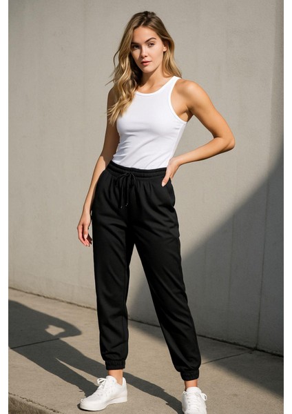 Kadın Standart Fit Ince Eşofman Altı Bel Paça Lastikli Basic Düz Uzun Boy Pantolon