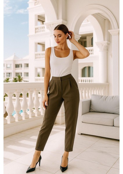 Kadın Kahverengi Mom Kesim Trend Yumuşak Dokulu Pantolon