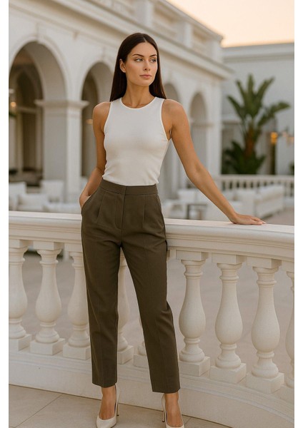 Kadın Kahverengi Mom Kesim Trend Yumuşak Dokulu Pantolon fiyatları