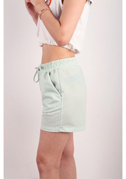 Kadın Desenli Kısa Şort fiyatları