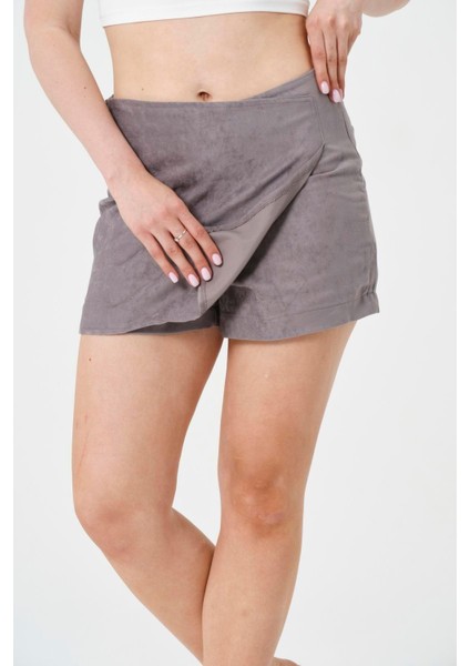 Gri Şort Etek modelleri