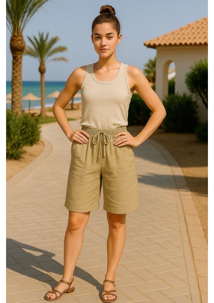 Kadın Yüksek Bel Cepli Bağcıklı Çift Cep Kapaklı Rahat Turuncu Şort - Yazlık Günlük Oversize Şort fiyatları