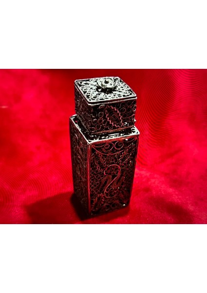 Gümüş Telkari Işlemeli Saklama Kutusu 46.2 Gram Ağırlığında