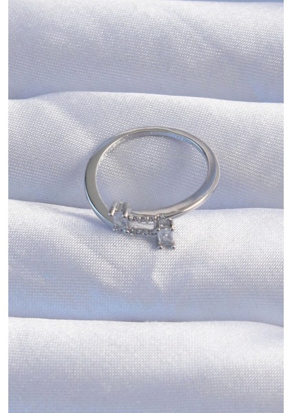 Bfs Pirinç Gümüş Renk Zirkon Taşlı Geometrik Ayarlanabilir Yüzük fiyatları