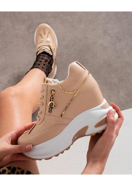 Creamluxe Fermuarlı 10 cm Yüksek Topuk Poli Taban Krem Kadın Sneaker modelleri