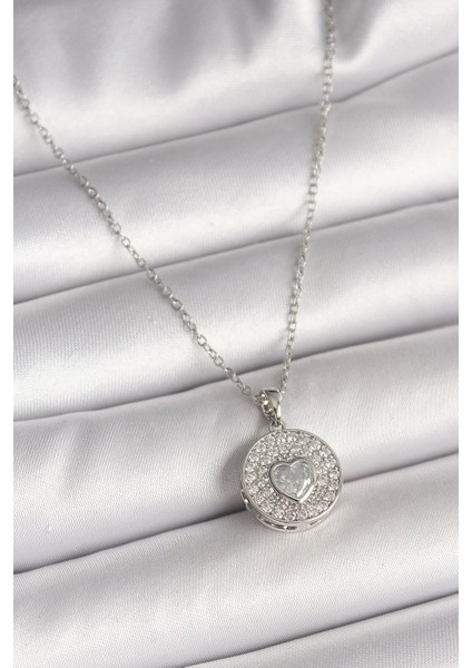 Bfs 316L Çelik Gümüş Renk Zincir Zirkon Taşlı Kalp Işlemeli Madalyon Model Kadın Kolye