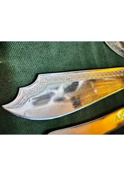 Gümüş Saplı Avrupa Servis Seti 21 cm Boylarında
