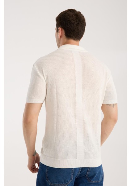 Erkek Polo Yaka Düz Dokulu Beyaz Kısa Kollu Triko Tişört indirimleri