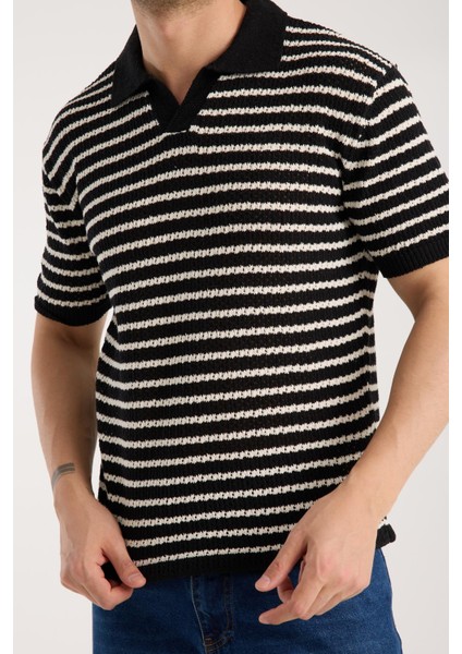 Erkek Polo Yaka Siyah Beyaz Çizgili Kısa Kollu Triko Tişört