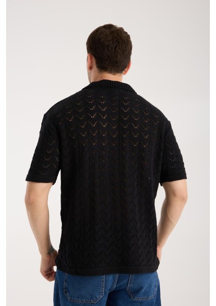 Erkek Polo Yaka Siyah Zigzag Desenli Kısa Kollu Triko Tişört indirimleri