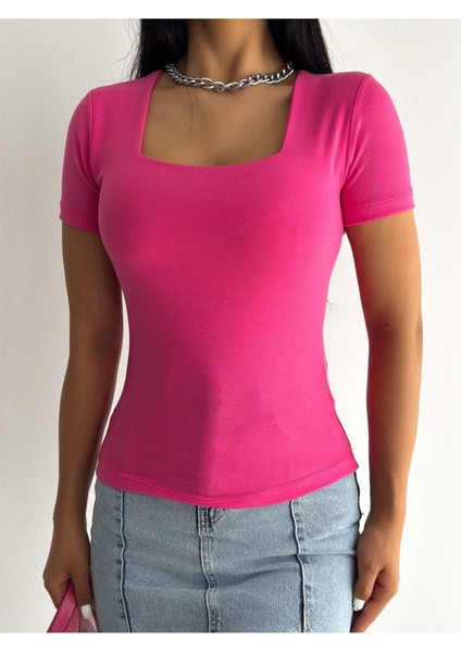 Kadın Kısa Kollu Kare Yaka Viskon Bluz BLZ11870 fiyatları