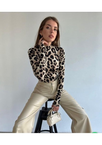 Kadın Ince Uzun Kollu Desenli Yarım Balıkçı Yaka Bluz BLZ2280 fiyatları