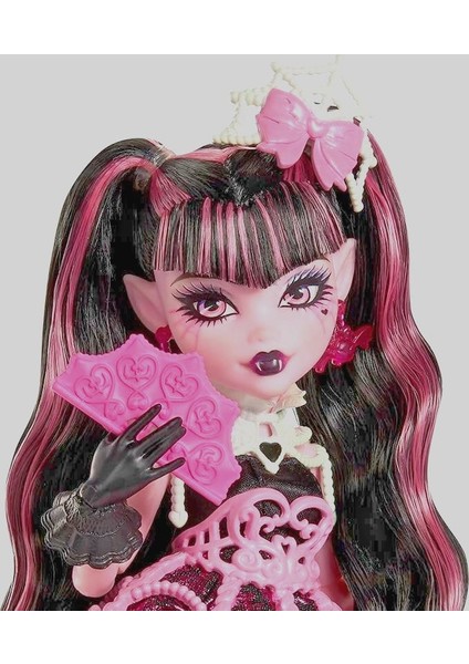 Scary Sweet Birthday modelleri