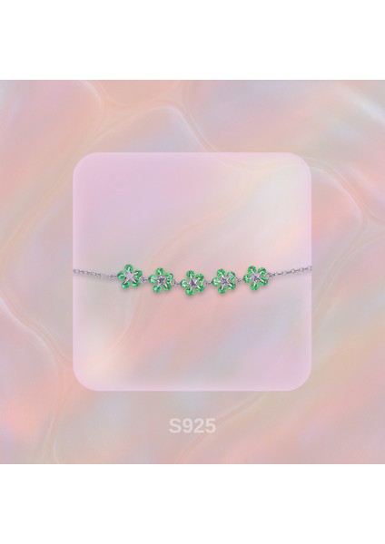 Zümrüt Yeşili Çiçek Figürlü Bileklik – 925 Ayar Gümüş